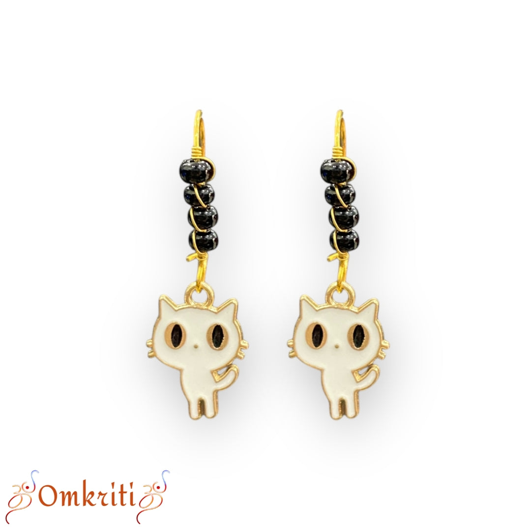 Kitty Charm Beaded Earring
