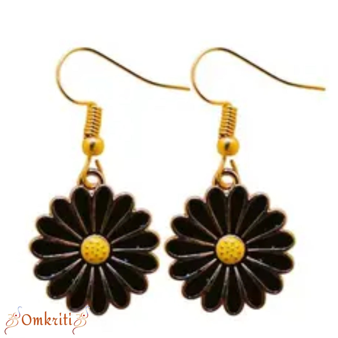 Black Daisy Charm Earring